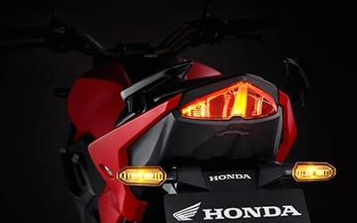 Sistem pencahayaan LED pada taillight untuk kemampuan penerangan yang lebih baik